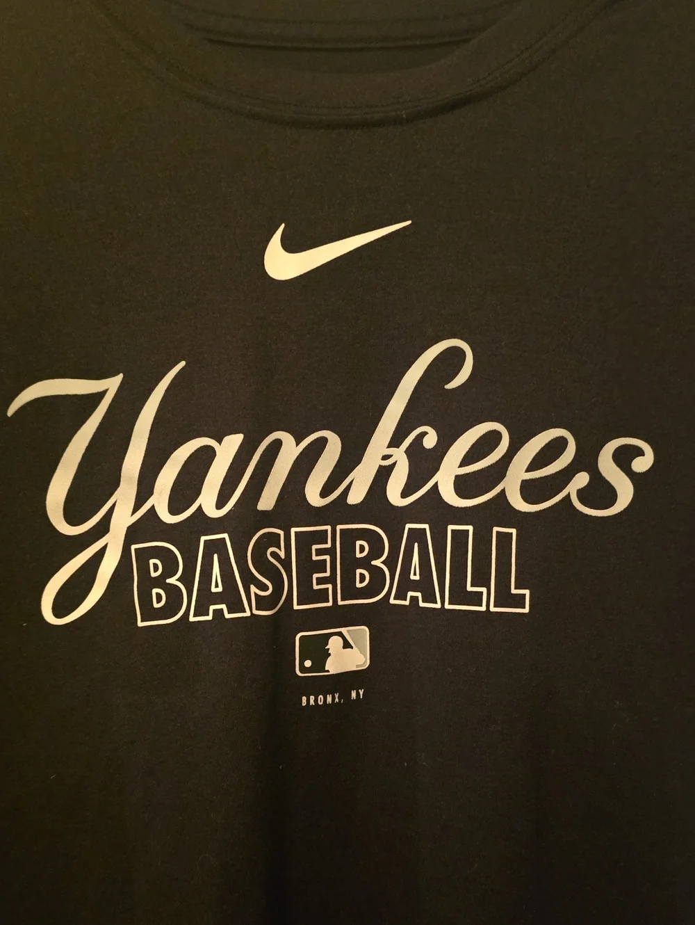 Nike Black Yankees Baseball Graphic Tee